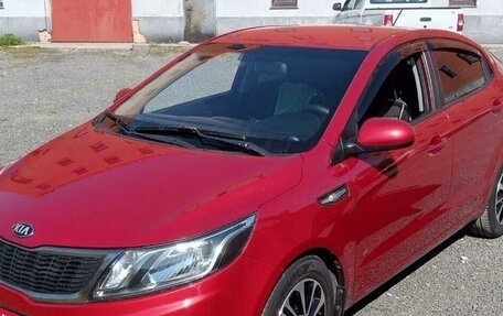 KIA Rio III рестайлинг, 2013 год, 1 100 000 рублей, 2 фотография