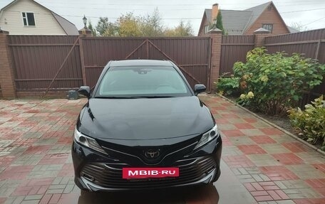 Toyota Camry, 2019 год, 2 650 000 рублей, 5 фотография