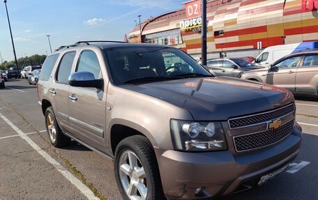 Chevrolet Tahoe III, 2012 год, 2 450 000 рублей, 3 фотография