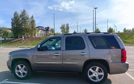 Chevrolet Tahoe III, 2012 год, 2 450 000 рублей, 6 фотография