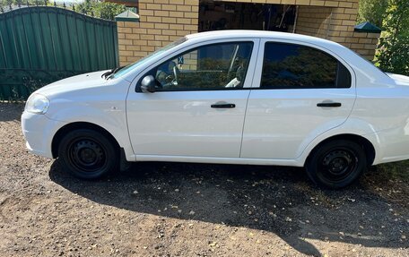 Chevrolet Aveo III, 2011 год, 590 000 рублей, 8 фотография