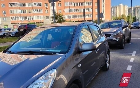 Hyundai i20 IB рестайлинг, 2010 год, 800 000 рублей, 3 фотография