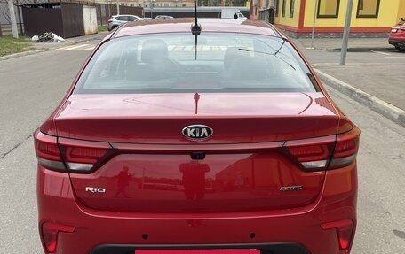 KIA Rio IV, 2018 год, 1 500 000 рублей, 5 фотография