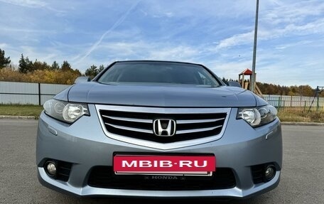 Honda Accord VIII рестайлинг, 2011 год, 1 950 000 рублей, 4 фотография