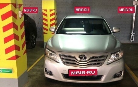 Toyota Camry, 2010 год, 1 550 000 рублей, 2 фотография