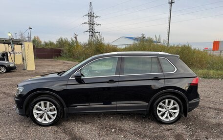 Volkswagen Tiguan II, 2017 год, 2 850 000 рублей, 3 фотография