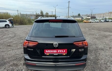 Volkswagen Tiguan II, 2017 год, 2 850 000 рублей, 5 фотография