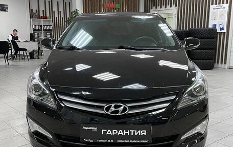 Hyundai Solaris II рестайлинг, 2015 год, 1 290 000 рублей, 2 фотография