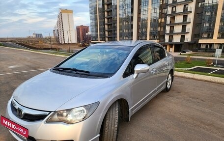 Honda Civic VIII, 2010 год, 1 050 000 рублей, 4 фотография