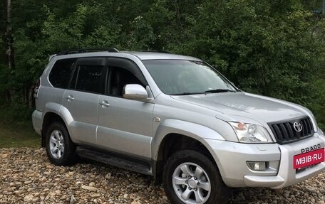 Toyota Land Cruiser Prado 120 рестайлинг, 2005 год, 2 150 000 рублей, 2 фотография