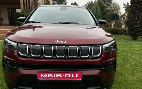 Jeep Compass II, 2022 год, 3 500 000 рублей, 1 фотография