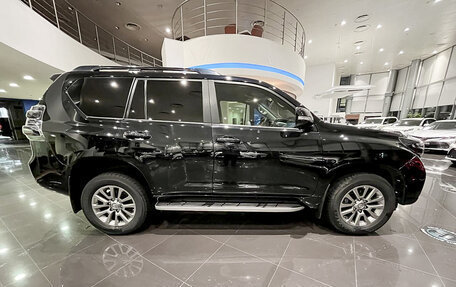 Toyota Land Cruiser Prado 150 рестайлинг 2, 2017 год, 4 861 000 рублей, 4 фотография