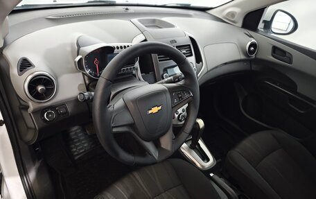 Chevrolet Aveo III, 2014 год, 950 000 рублей, 14 фотография