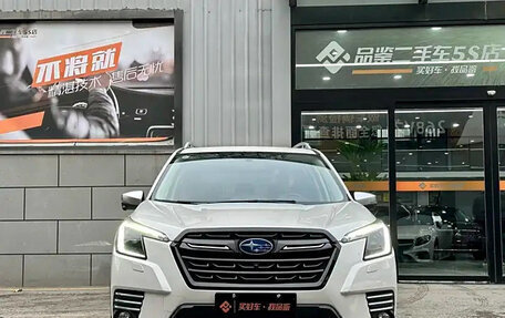 Subaru Forester, 2022 год, 3 390 000 рублей, 5 фотография