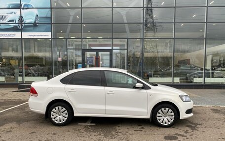 Volkswagen Polo VI (EU Market), 2013 год, 824 000 рублей, 3 фотография