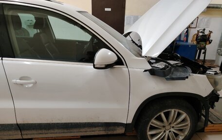 Volkswagen Tiguan I, 2009 год, 700 000 рублей, 4 фотография