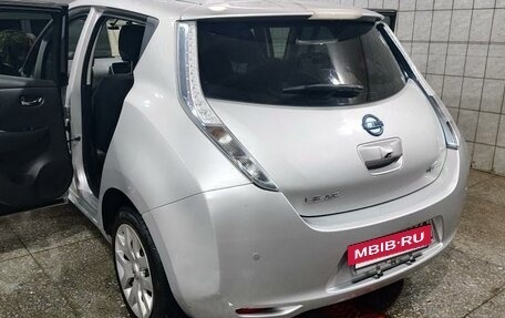 Nissan Leaf I, 2013 год, 790 000 рублей, 3 фотография