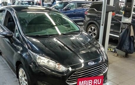 Ford Fiesta, 2018 год, 1 260 000 рублей, 2 фотография