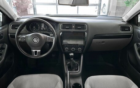 Volkswagen Jetta VI, 2012 год, 949 900 рублей, 7 фотография