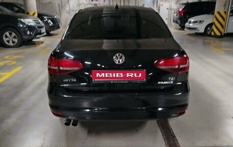 Volkswagen Jetta VI, 2016 год, 1 200 000 рублей, 2 фотография