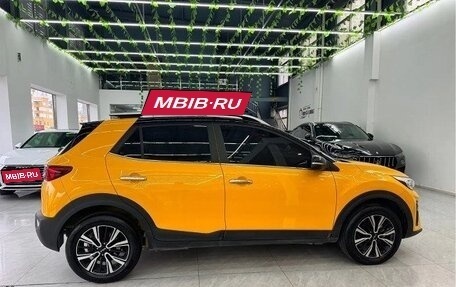 KIA Stonic, 2020 год, 1 490 000 рублей, 6 фотография