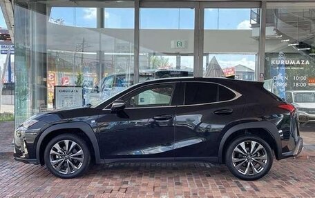 Lexus UX I, 2022 год, 4 915 000 рублей, 4 фотография