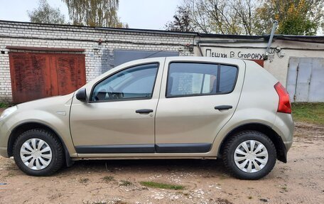 Renault Sandero I, 2011 год, 570 000 рублей, 4 фотография