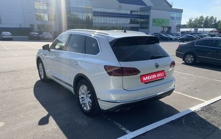 Volkswagen Touareg III, 2019 год, 6 700 000 рублей, 12 фотография