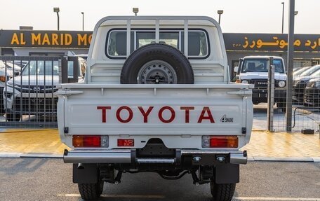 Toyota Land Cruiser 70, 2024 год, 7 441 574 рублей, 4 фотография