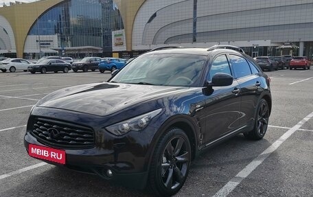 Infiniti FX II, 2011 год, 2 000 000 рублей, 2 фотография