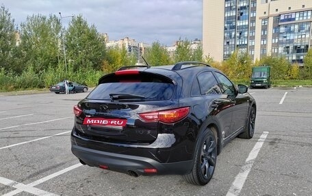 Infiniti FX II, 2011 год, 2 000 000 рублей, 6 фотография