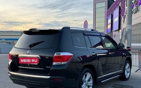 Toyota Highlander III, 2011 год, 2 497 000 рублей, 24 фотография