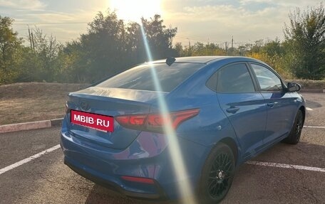 Hyundai Solaris II рестайлинг, 2017 год, 1 599 999 рублей, 5 фотография