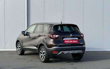 Renault Kaptur I рестайлинг, 2017 год, 1 699 000 рублей, 7 фотография