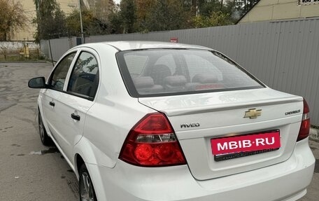 Chevrolet Aveo III, 2010 год, 330 000 рублей, 4 фотография