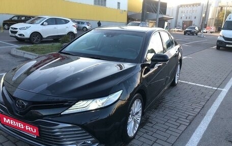 Toyota Camry, 2019 год, 2 500 000 рублей, 9 фотография