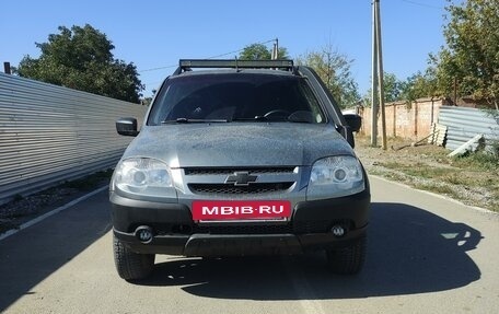 Chevrolet Niva I рестайлинг, 2013 год, 620 000 рублей, 2 фотография