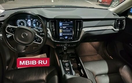 Volvo V60 II, 2020 год, 3 999 000 рублей, 16 фотография