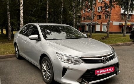 Toyota Camry, 2016 год, 2 450 000 рублей, 9 фотография