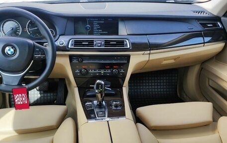 BMW 7 серия, 2011 год, 1 390 000 рублей, 9 фотография