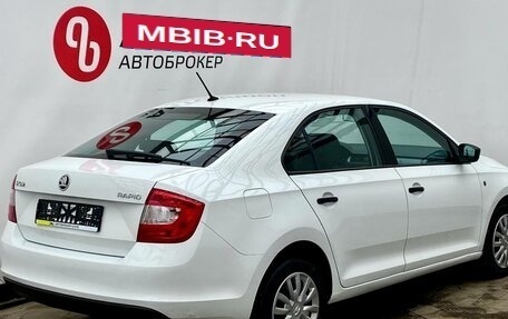 Skoda Rapid I, 2016 год, 1 050 000 рублей, 5 фотография