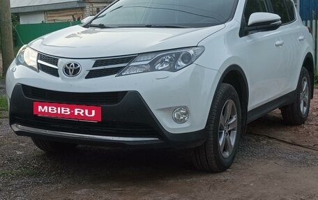 Toyota RAV4, 2015 год, 2 050 000 рублей, 6 фотография