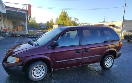 Chrysler Voyager IV, 2001 год, 300 000 рублей, 5 фотография