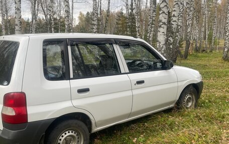 Mazda Demio III (DE), 2001 год, 340 000 рублей, 4 фотография