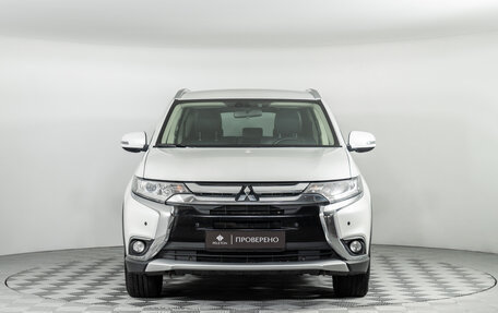 Mitsubishi Outlander III рестайлинг 3, 2017 год, 2 154 000 рублей, 3 фотография