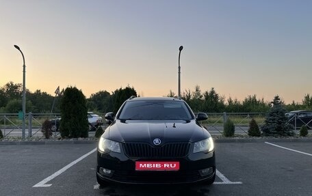 Skoda Superb III рестайлинг, 2013 год, 1 280 000 рублей, 1 фотография