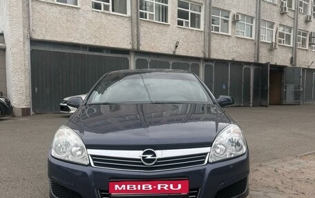 Opel Astra H, 2008 год, 655 000 рублей, 1 фотография