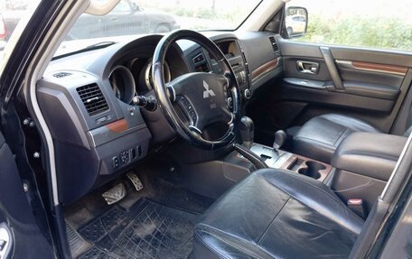 Mitsubishi Pajero IV, 2007 год, 1 350 000 рублей, 11 фотография