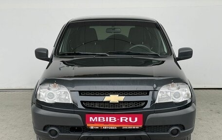 Chevrolet Niva I рестайлинг, 2018 год, 848 000 рублей, 2 фотография