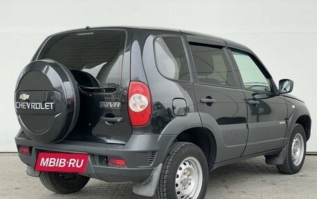 Chevrolet Niva I рестайлинг, 2018 год, 848 000 рублей, 5 фотография